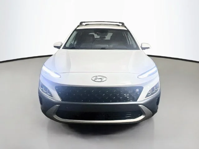 Used 2022 Lunar Hyundai Limited image 2