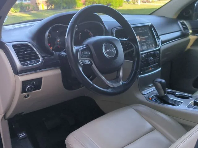 Used 2021 Brown Jeep Limited image 29