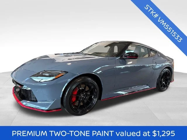 New 2027 Stealth Gray/Super Black Nissan NISMO image 3