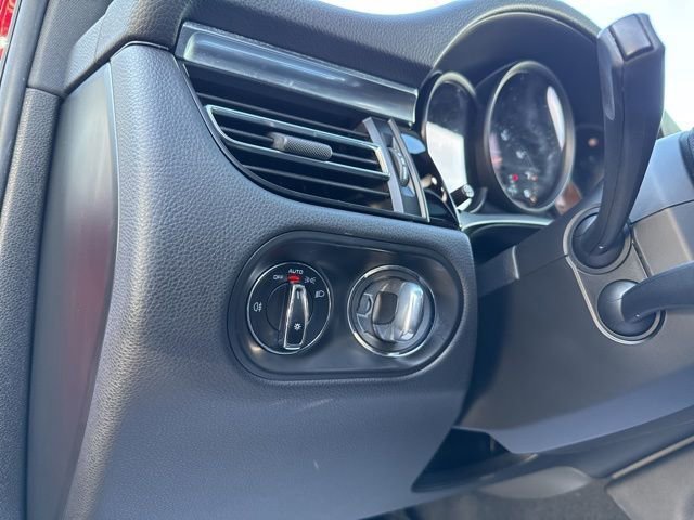 Used 2020  Porsche AWD image 28