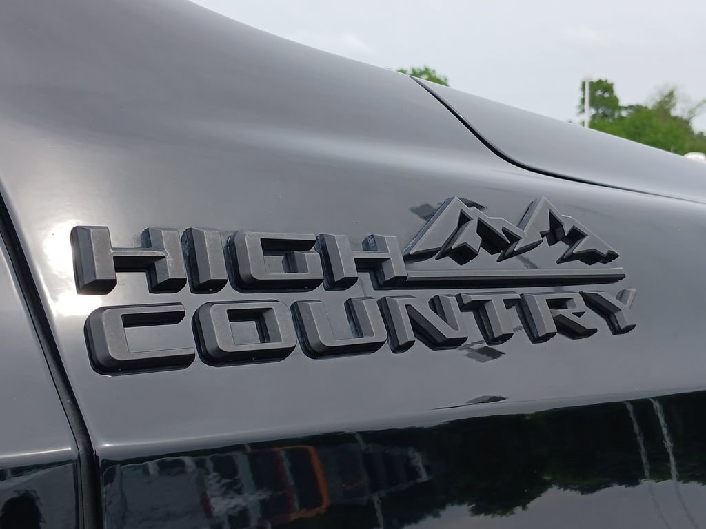Certified Used 2021 BLACK Chevrolet High Country image 33