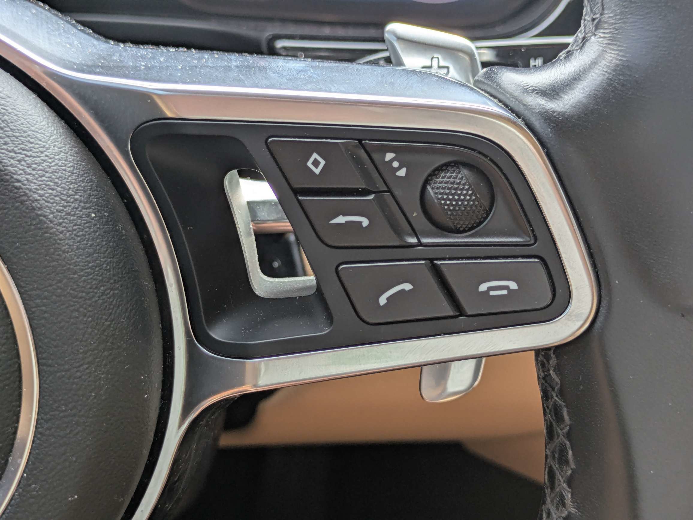 Used 2018 Black Porsche Base image 22