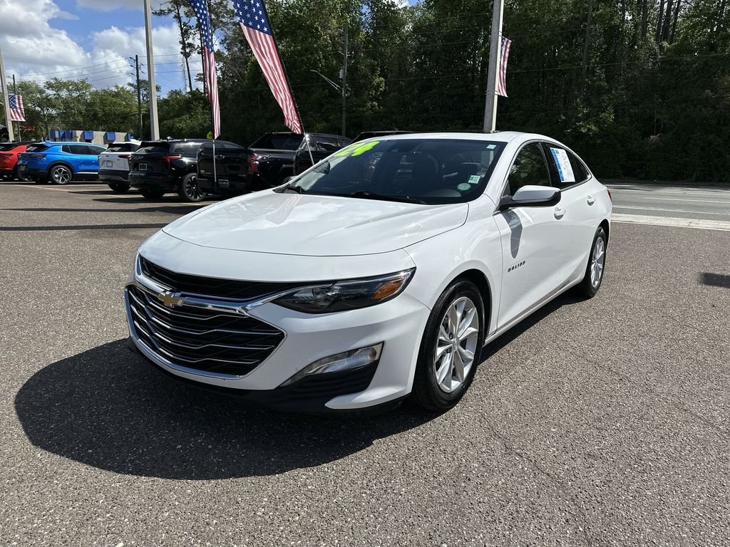 Used 2024 Summit White Chevrolet 1LT image 12