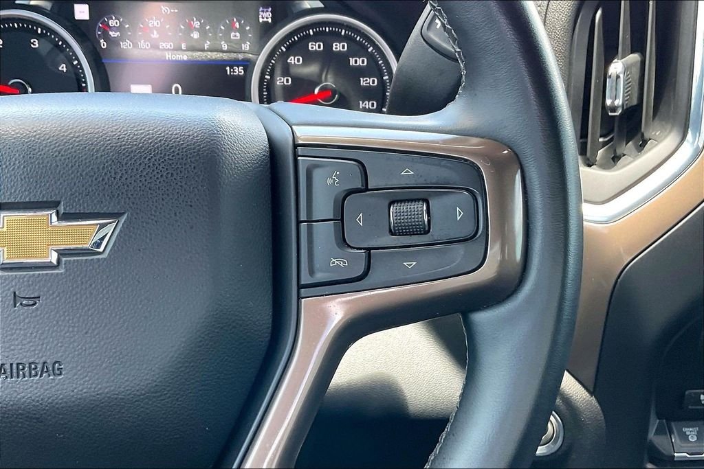 Used 2023 Black Chevrolet High Country image 11