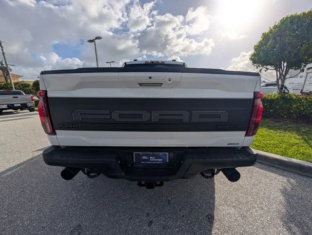 2024 Ford F-150 Raptor - Photo 12