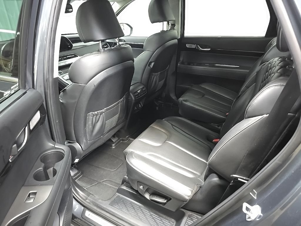 Used 2022 Gray Hyundai Limited image 32