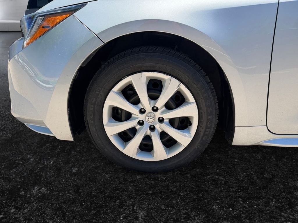 Used 2024 Silver Toyota LE image 27