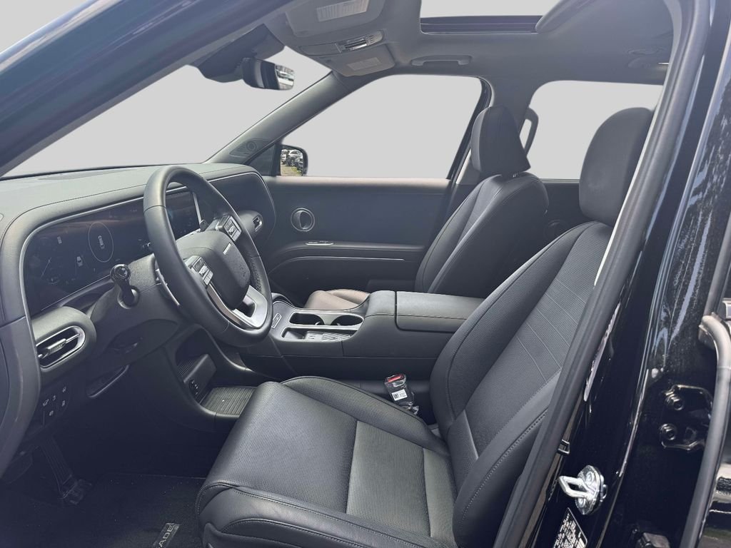 Used 2026 Black Hyundai Limited image 17