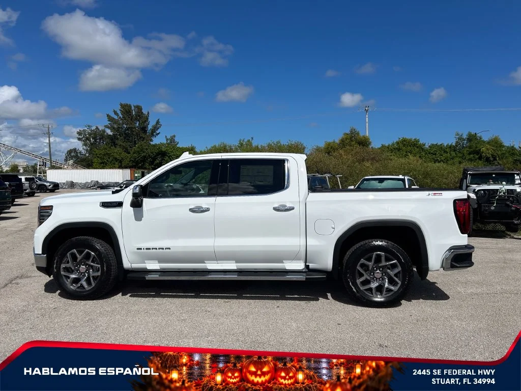 New 2026 Summit White GMC SLT image 4