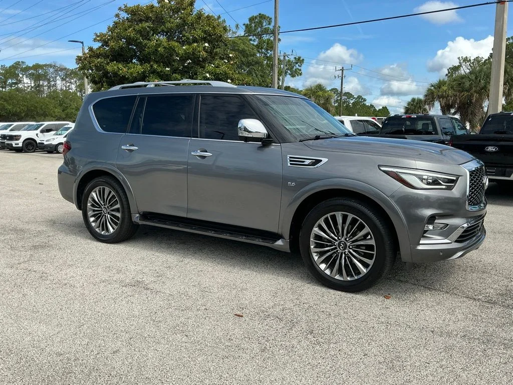 Used 2019 Gray INFINITI LUXE image 15