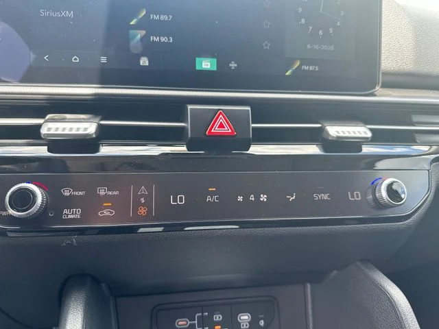 New 2026 Glacial White Pearl Kia EX image 19