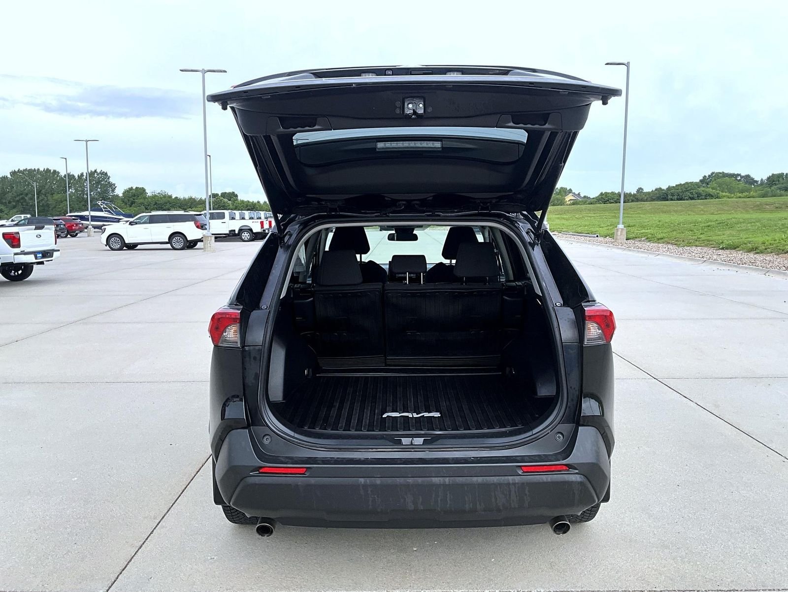 Used 2022 Black Toyota LE image 22