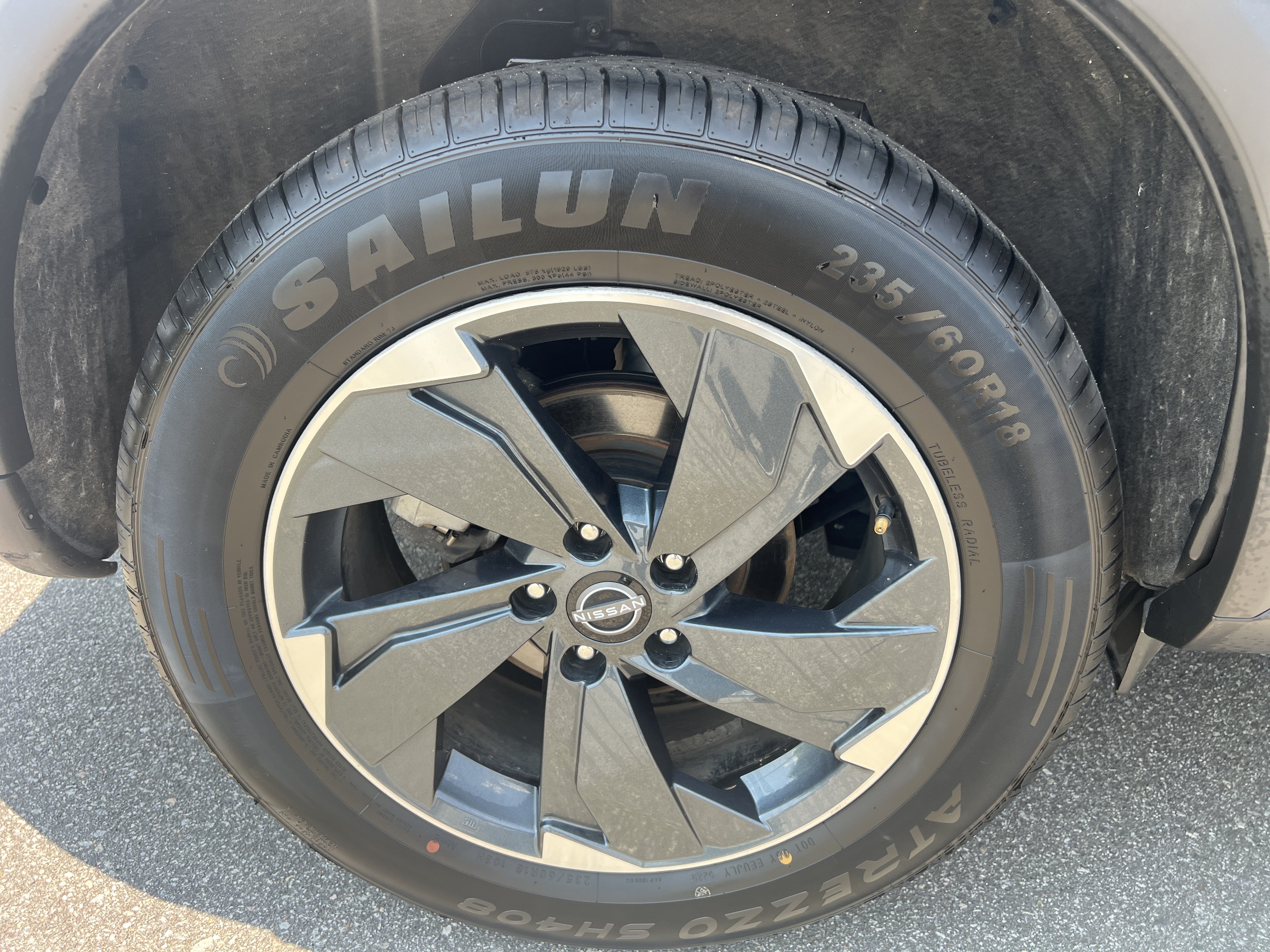 Used 2024 Gun Metallic Nissan SV image 3