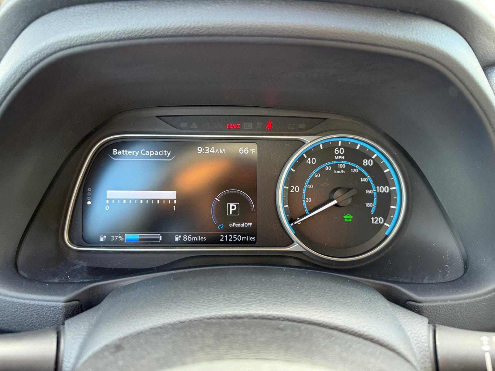 Used 2022 Glacier White Nissan S Plus image 11