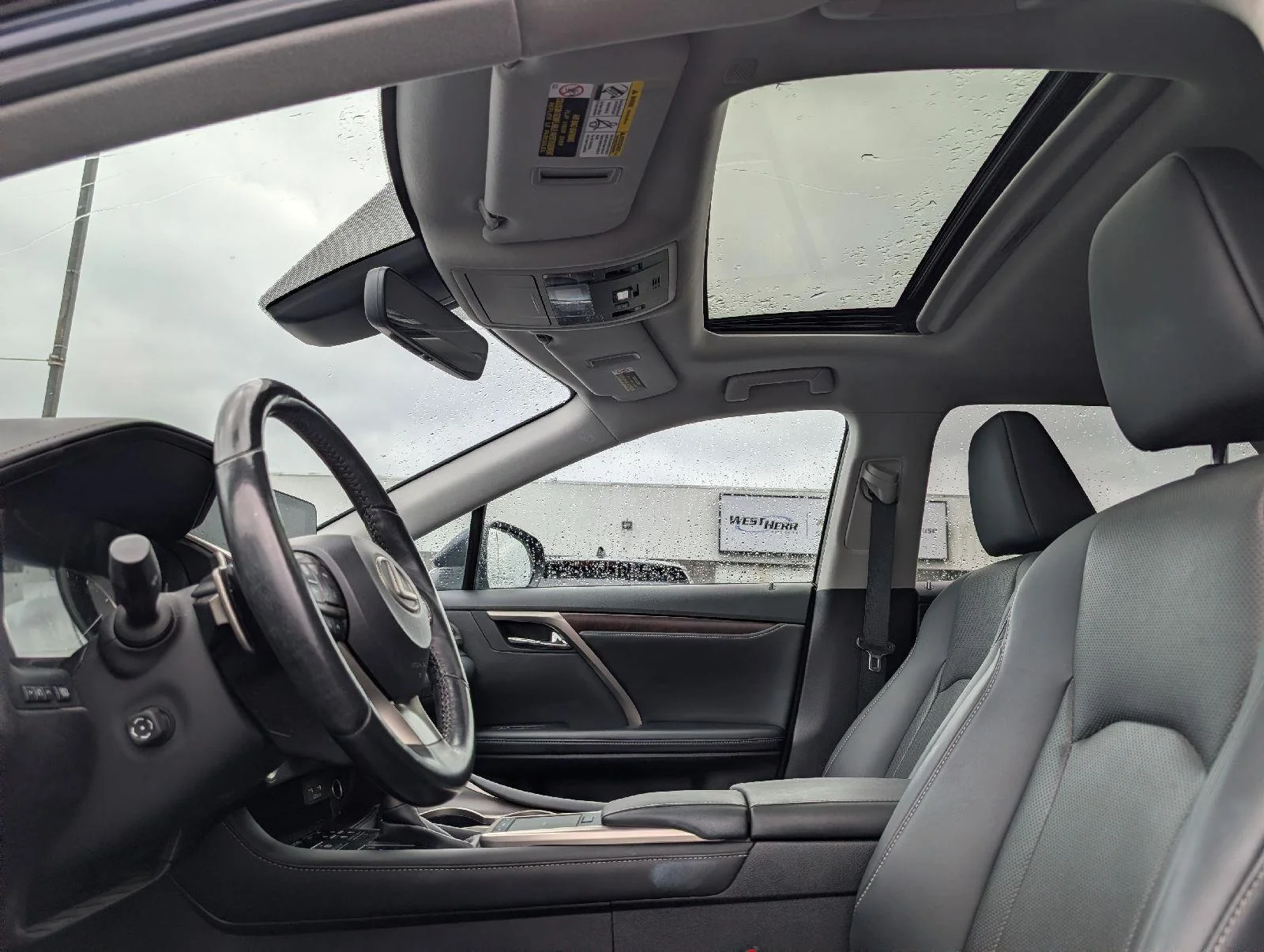 Used 2020  Lexus RX 350 image 9