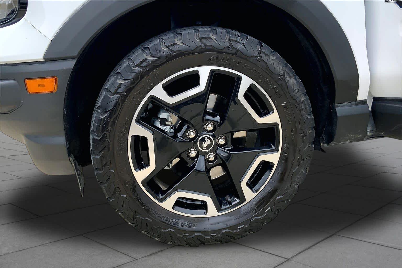 Used 2022 Oxford White Ford Outer Banks image 10
