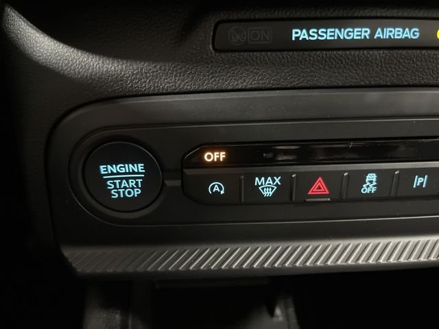 Used 2025 Velocity Blue Metallic Ford Outer Banks image 32