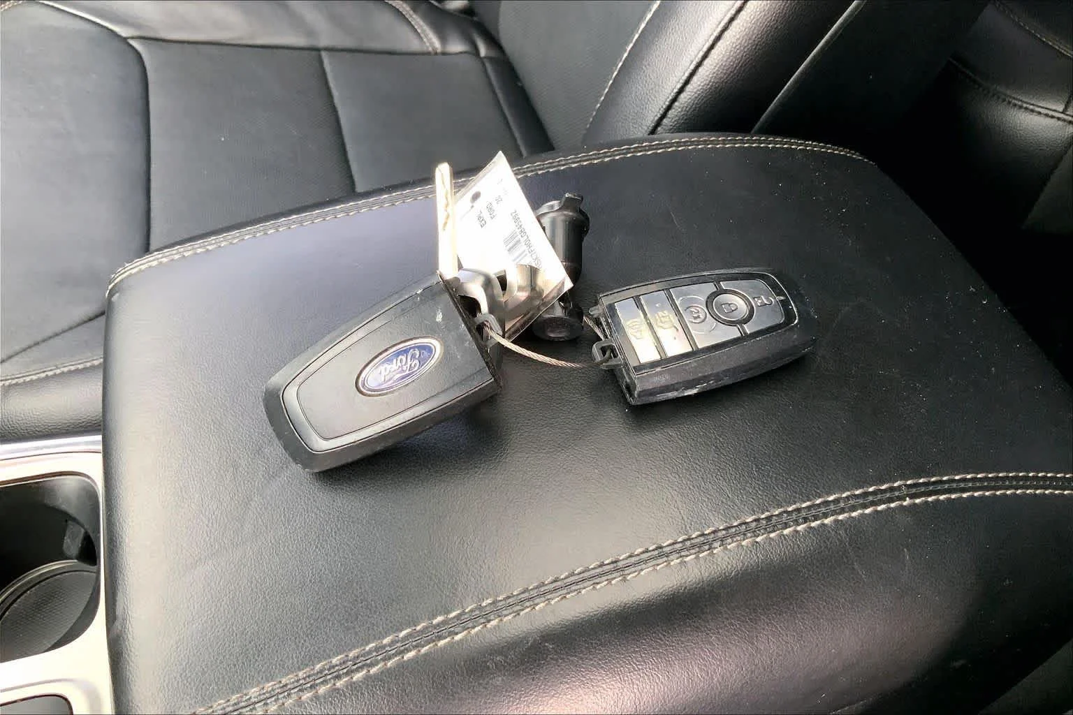 Used 2020 Blue Metallic Ford Limited image 14