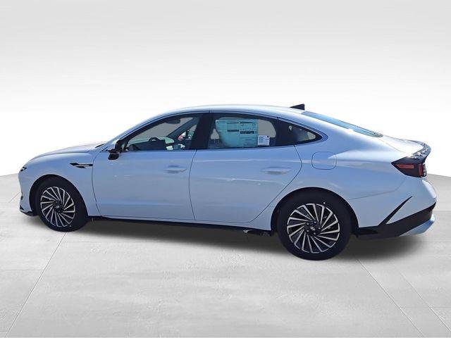 2025 Hyundai Sonata Hybrid SEL - Photo 6