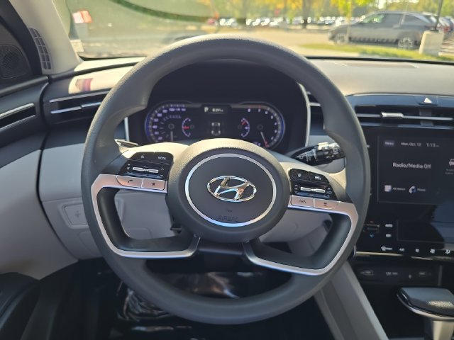 Used 2024 Black Hyundai SEL image 17