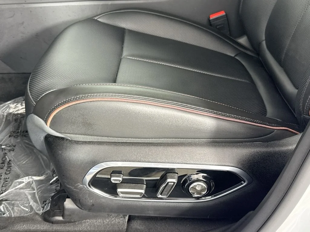 Used 2024 White Jeep Launch Edition image 20