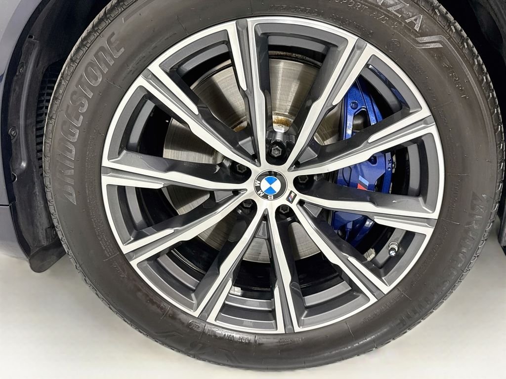 Used 2021 Carbon Black Metallic BMW xDrive45e image 30