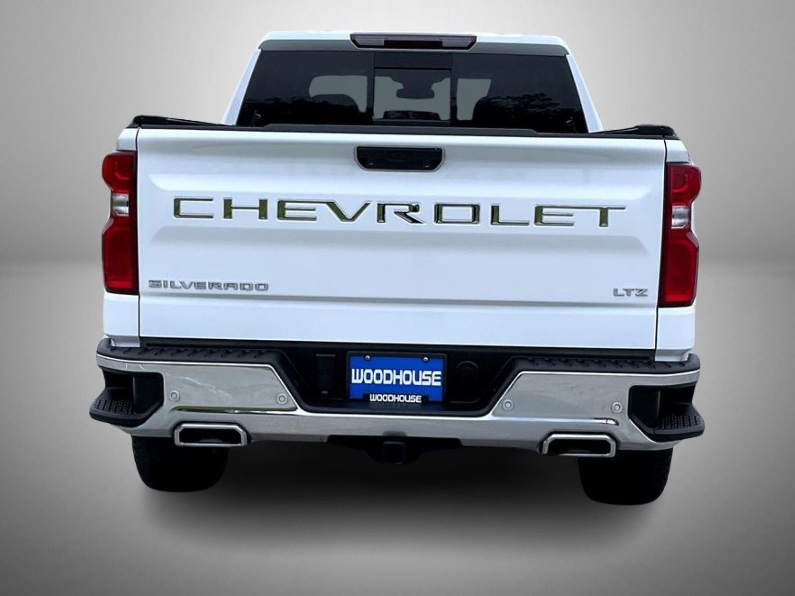 Used 2024 White Chevrolet LTZ image 6