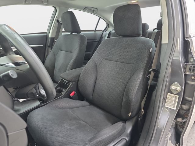 Used 2013 Gray Honda EX image 14