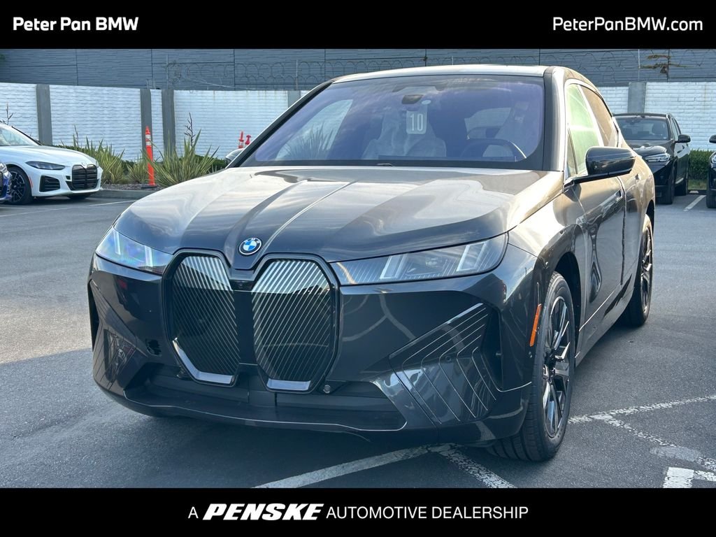 2026 BMW iX xDrive45's photo