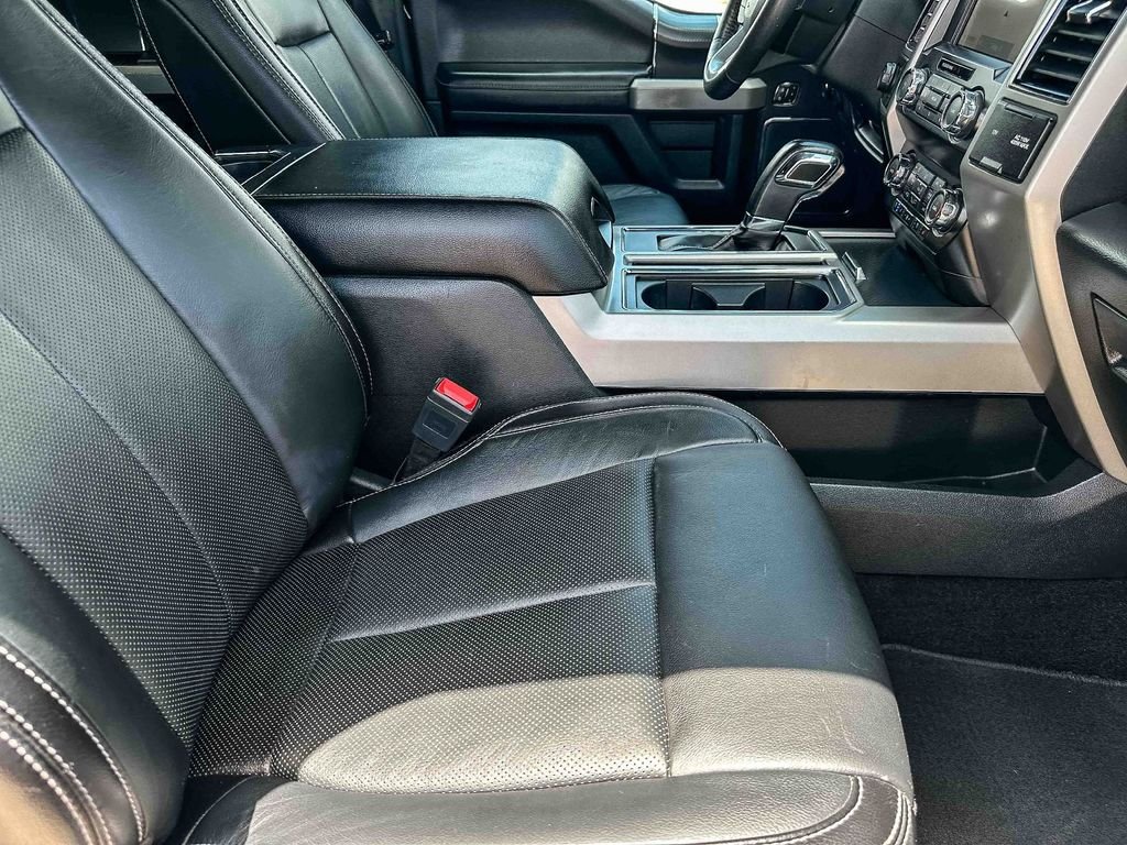 Used 2020 Black Ford Lariat image 22
