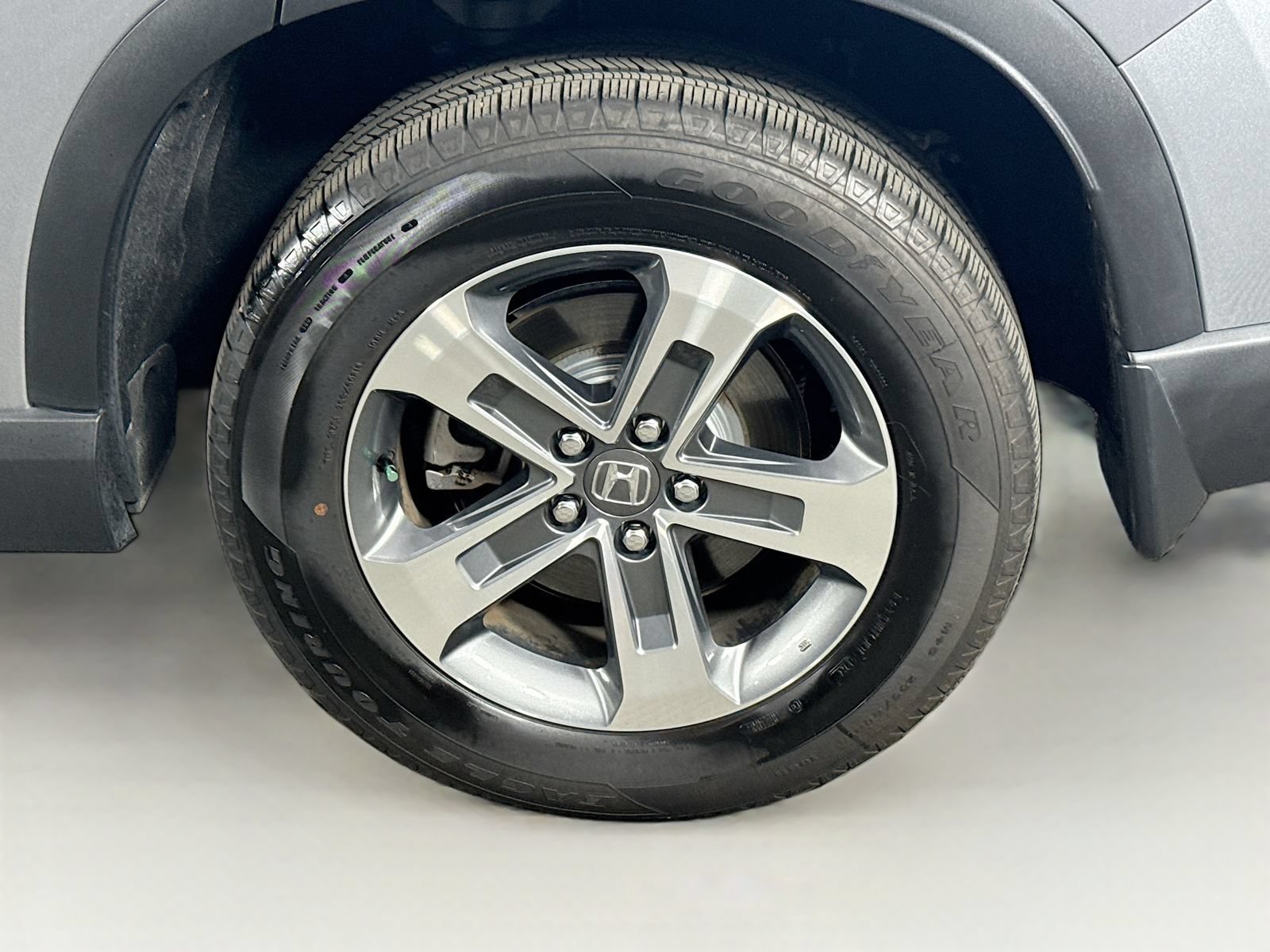 2025 Honda Pilot EX-L - Photo 28
