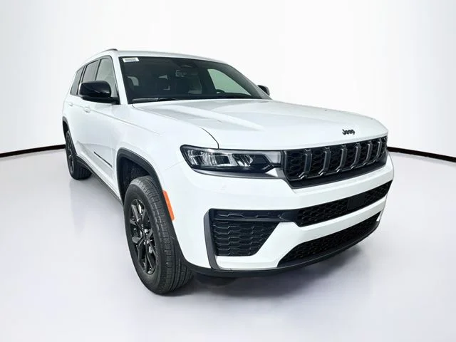 New 2026 Bright White Clear-Coat Exterior Paint Jeep Laredo image 1