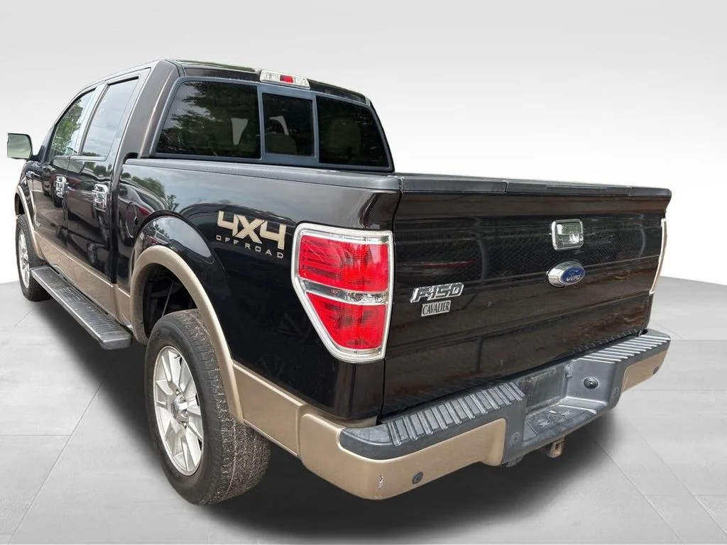 Used 2013  Ford Lariat image 7