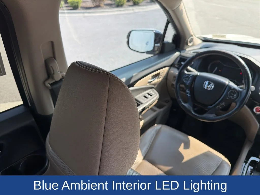 Certified Used 2019 White Diamond Pearl Honda RTL-E image 15