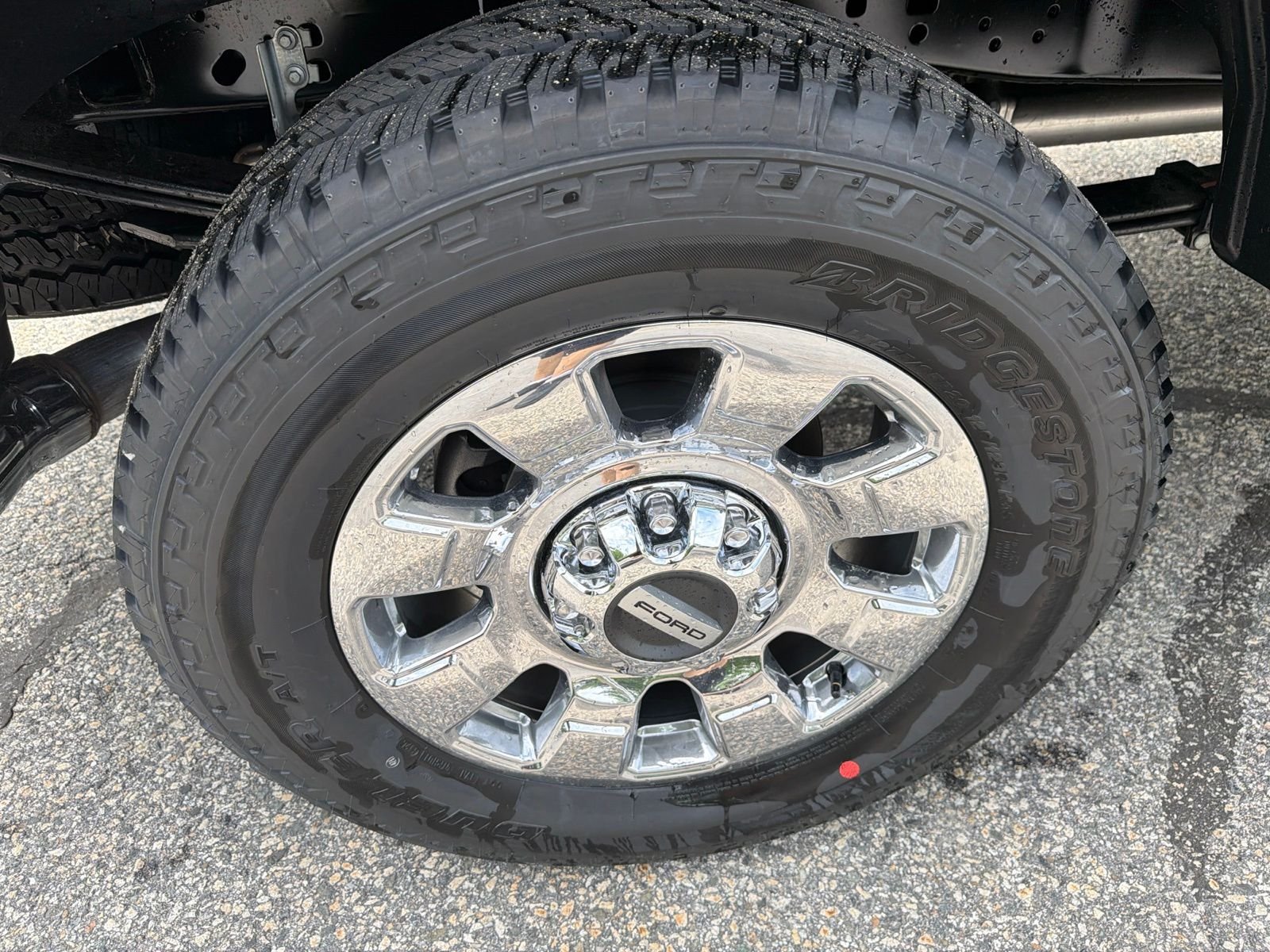 New 2026 Carbonized Gray Metallic Ford F-250® Lariat® image 10