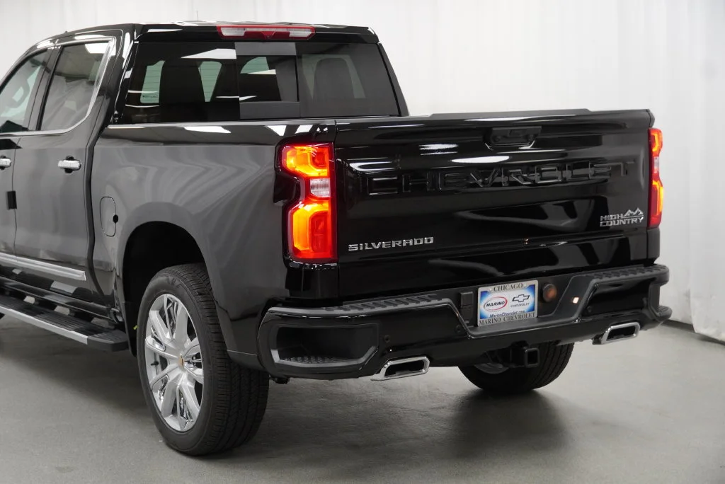 New 2026 Black Chevrolet High Country image 16
