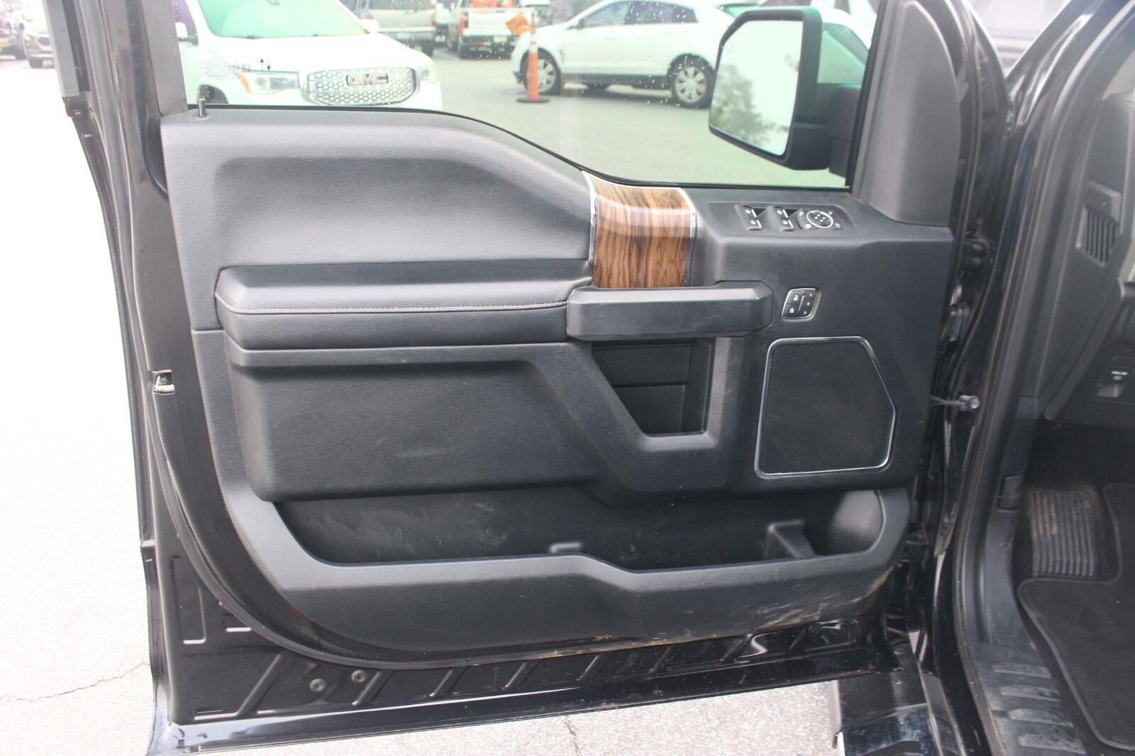 Used 2020 Black Ford XL image 13
