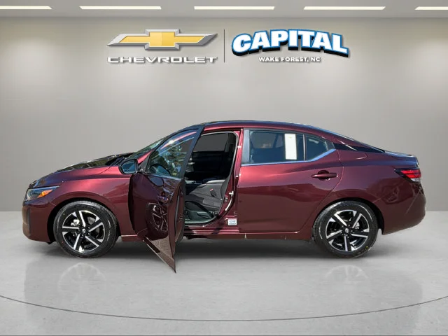 Used 2025 Red Nissan SV image 9