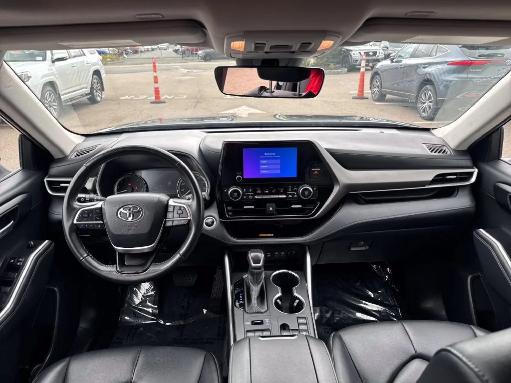 Used 2024 Black Toyota XLE image 12