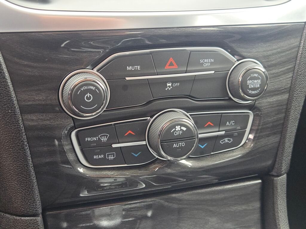 Used 2021 Silver Chrysler Touring image 25