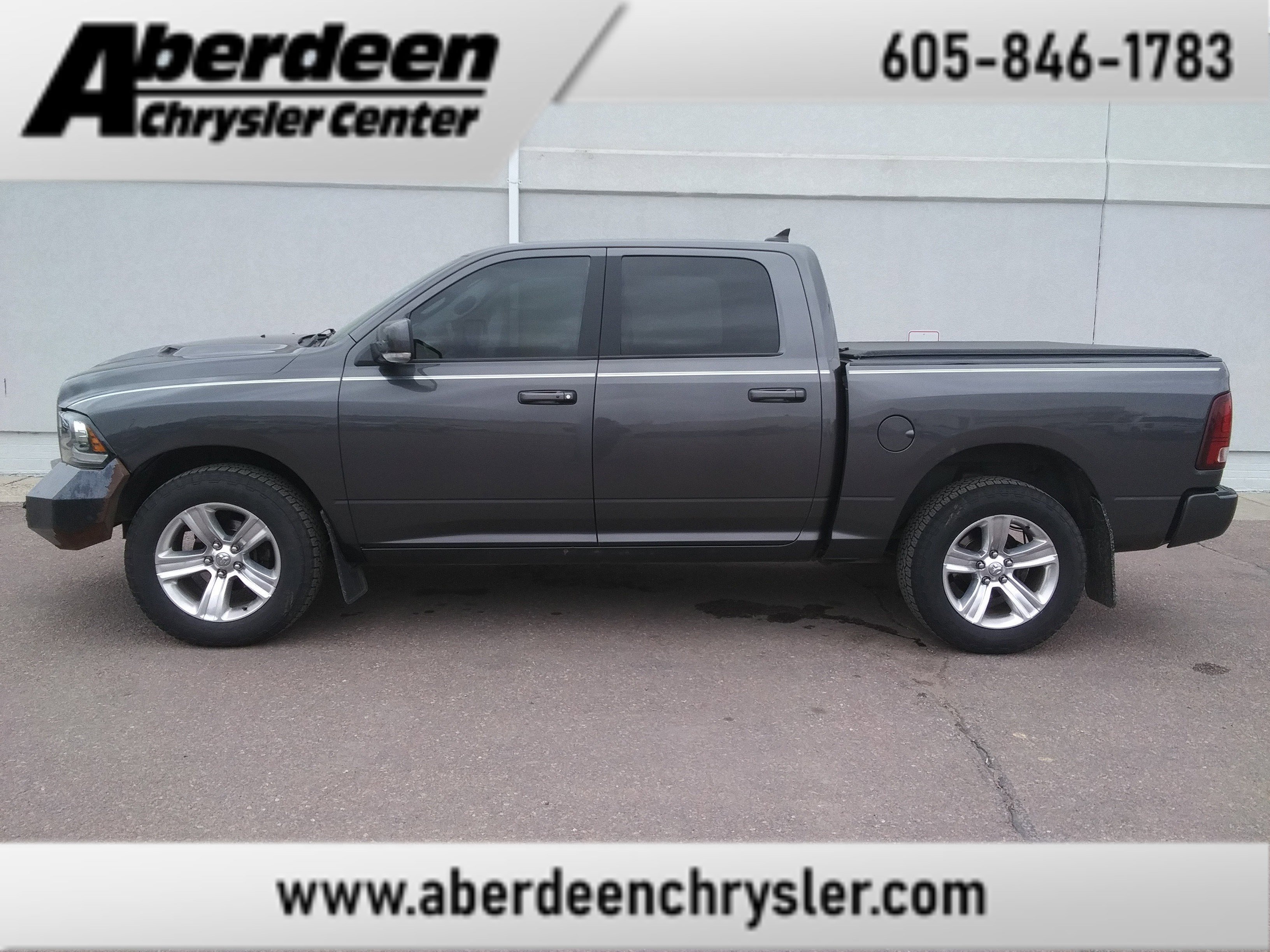 2018 RAM 1500 Sport 4x4 Crew Cab 5'7's photo
