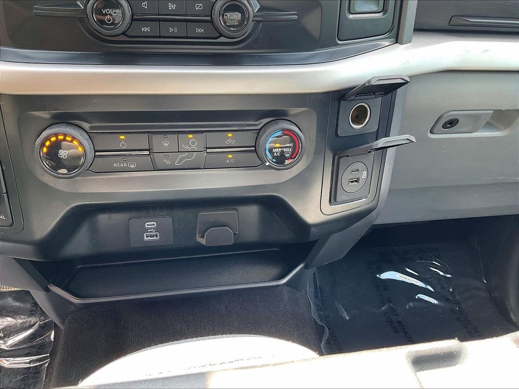 Used 2022 Gray Ford XLT image 12