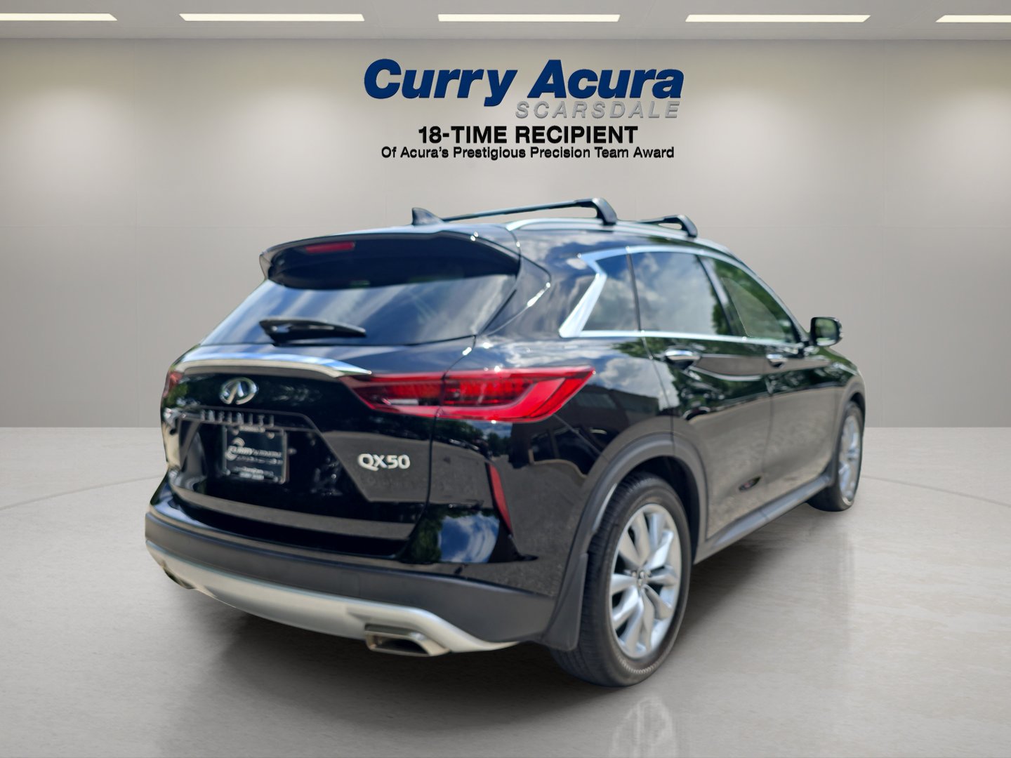 Used 2022 Black INFINITI ESSENTIAL AWD image 6