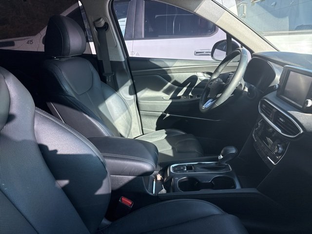 2020 Hyundai Santa Fe SEL photo 4