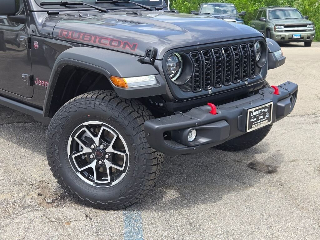 New 2026 Granite Crystal Metallic Clear-Coat Exterior Paint Jeep Rubicon image 2
