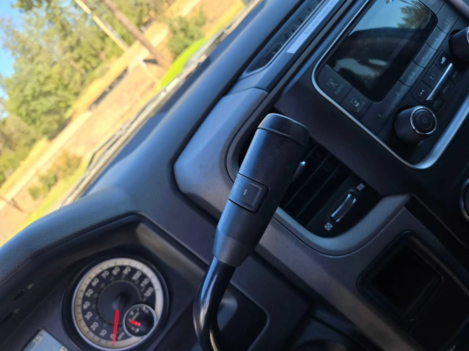 Used 2018  Ram Tradesman image 14