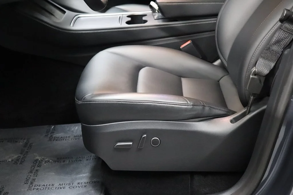 Used 2023 Solid Black Tesla Long Range image 30