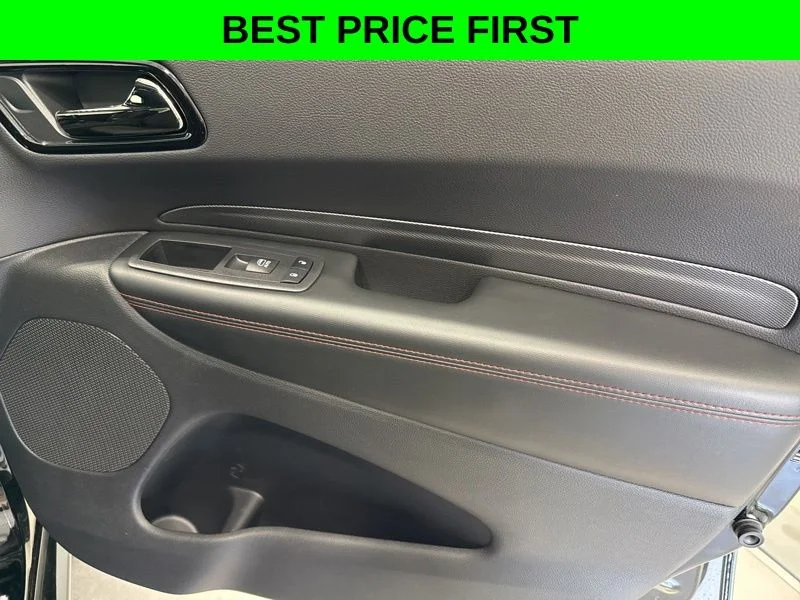 New 2026 Diamond Black Clear-Coat Exterior Paint Dodge GT image 5