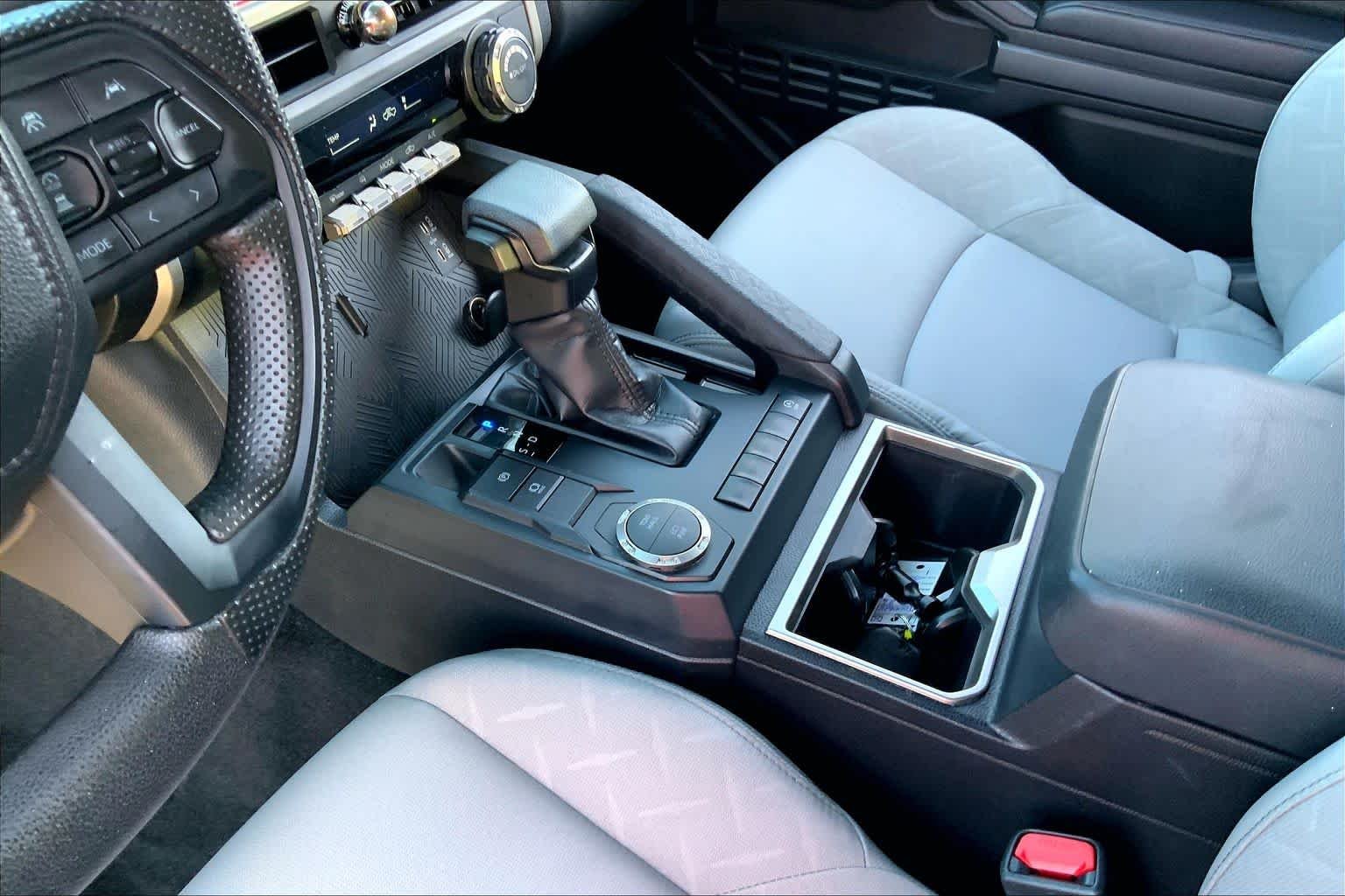 Used 2024 Underground Toyota SR5 image 16