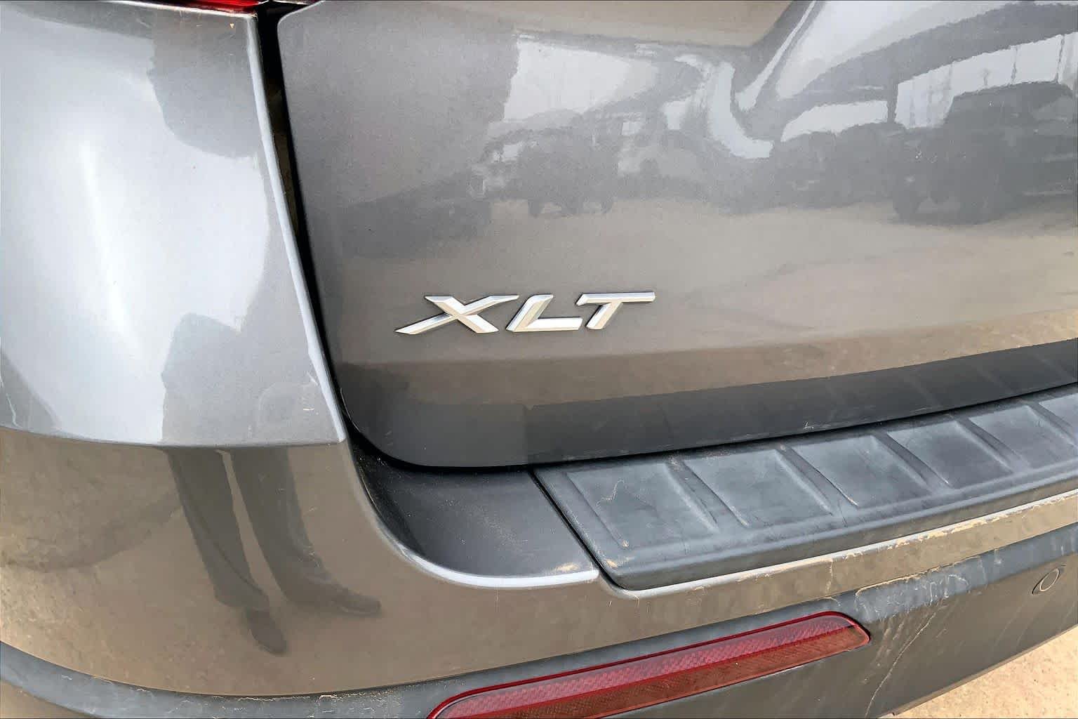 Used 2021 Carbonized Gray Metallic Ford XLT image 29